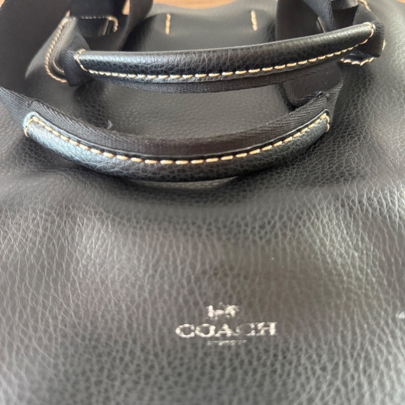 Black Coach tote bag - Picture 3 of 12